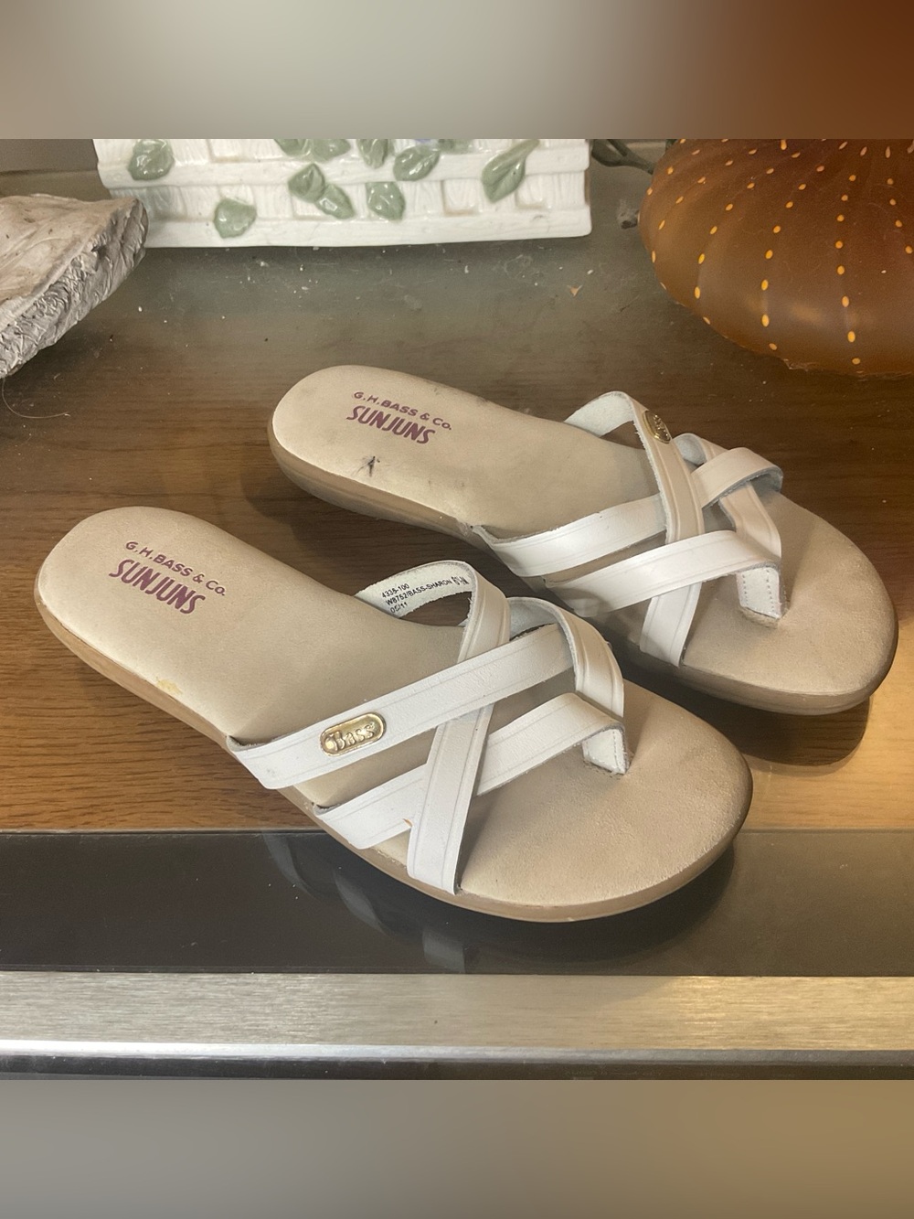 G.H. BASS SHARON SUNJUNS SANDALS SZ 6.5